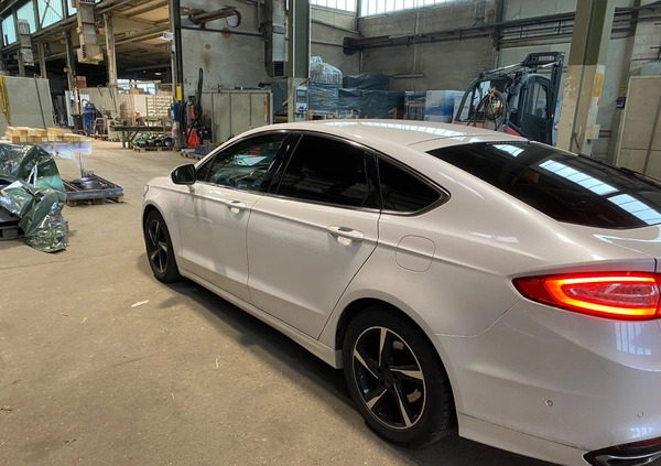 Ford Mondeo cena 68000 przebieg: 135000, rok produkcji 2015 z Milicz małe 137